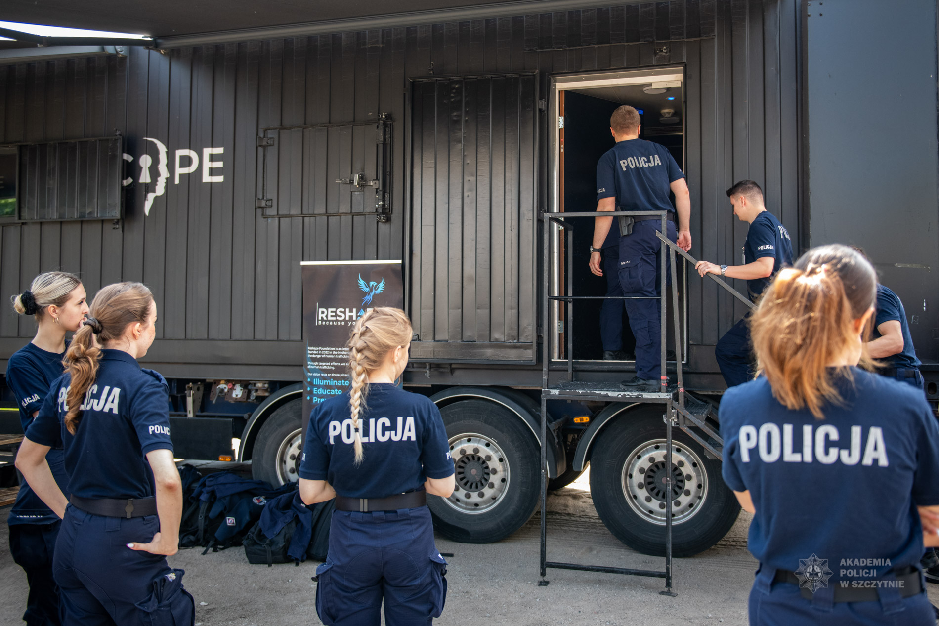 Policjanci